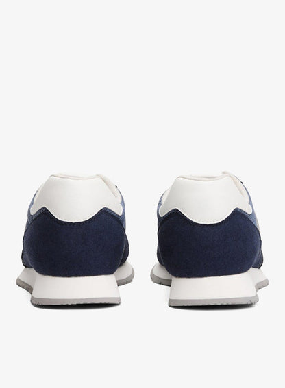 Casual Low Top Sneakers