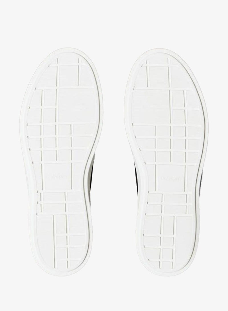 Casual Low Top Sneakers