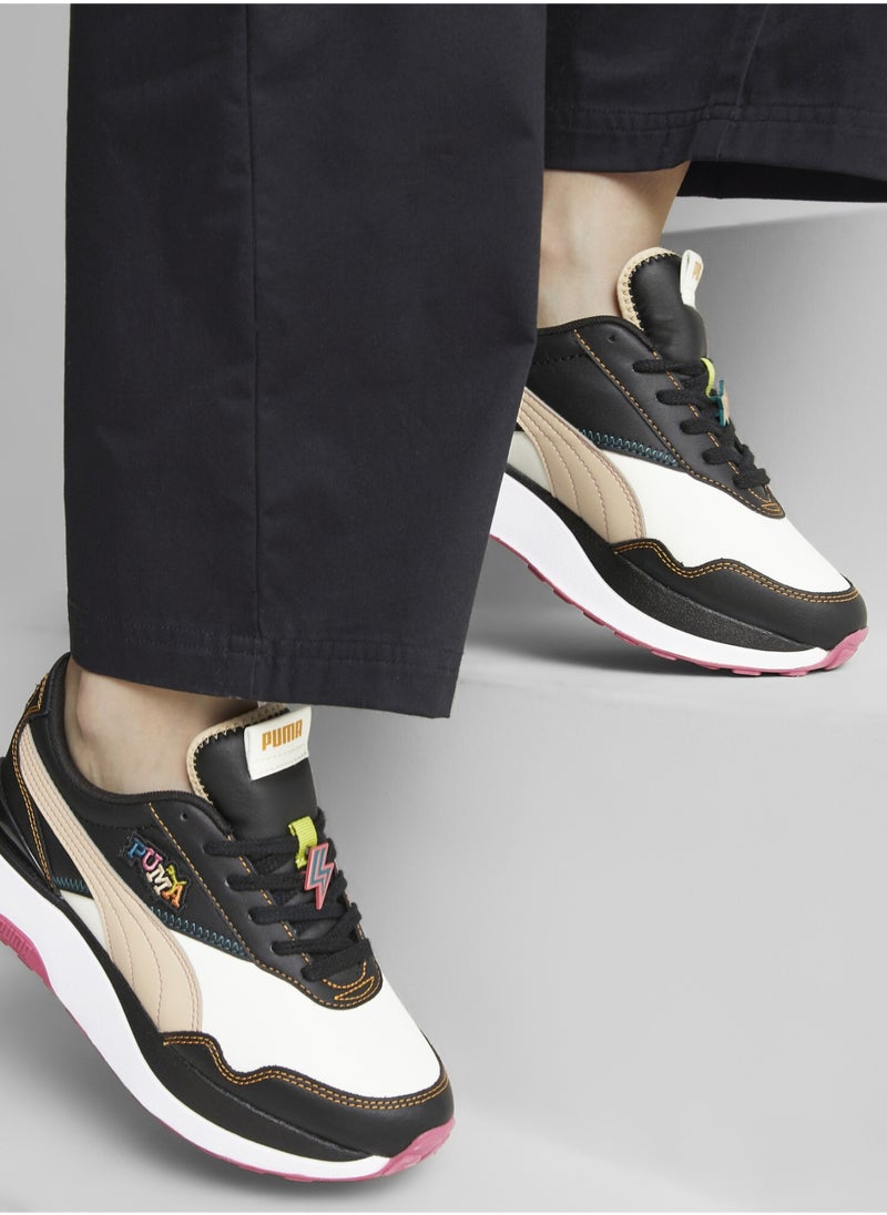 Cruise Rider Badge Womens Black Sneakers