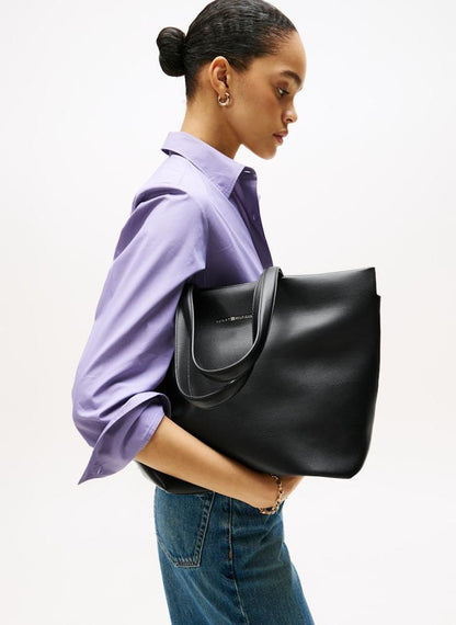 Logotape Tote