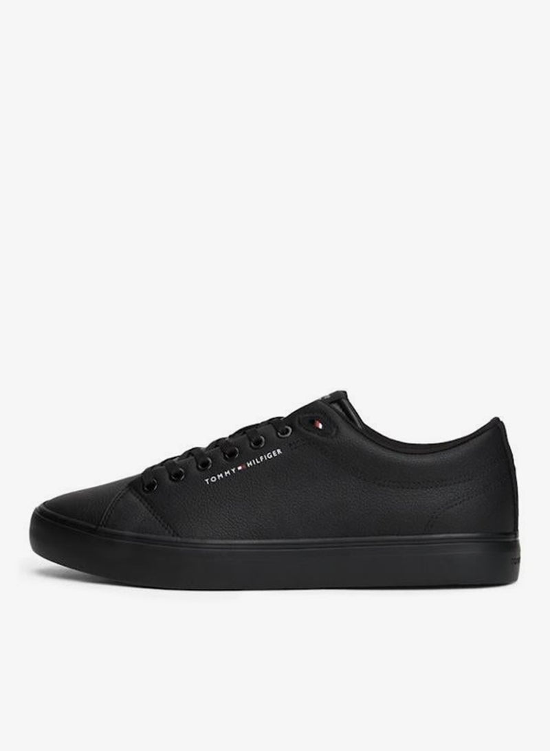 Casual Low Top Sneakers