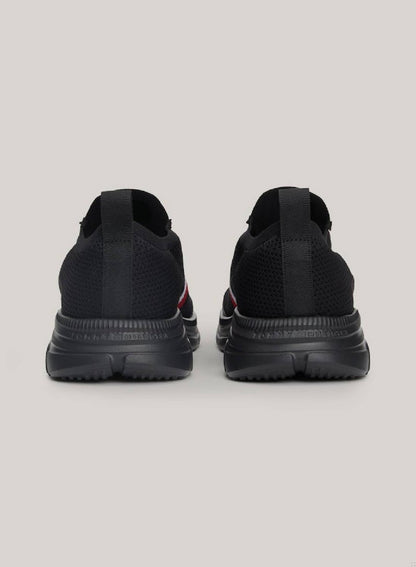 Th Modern Essential Cleat Runner Sneakers
