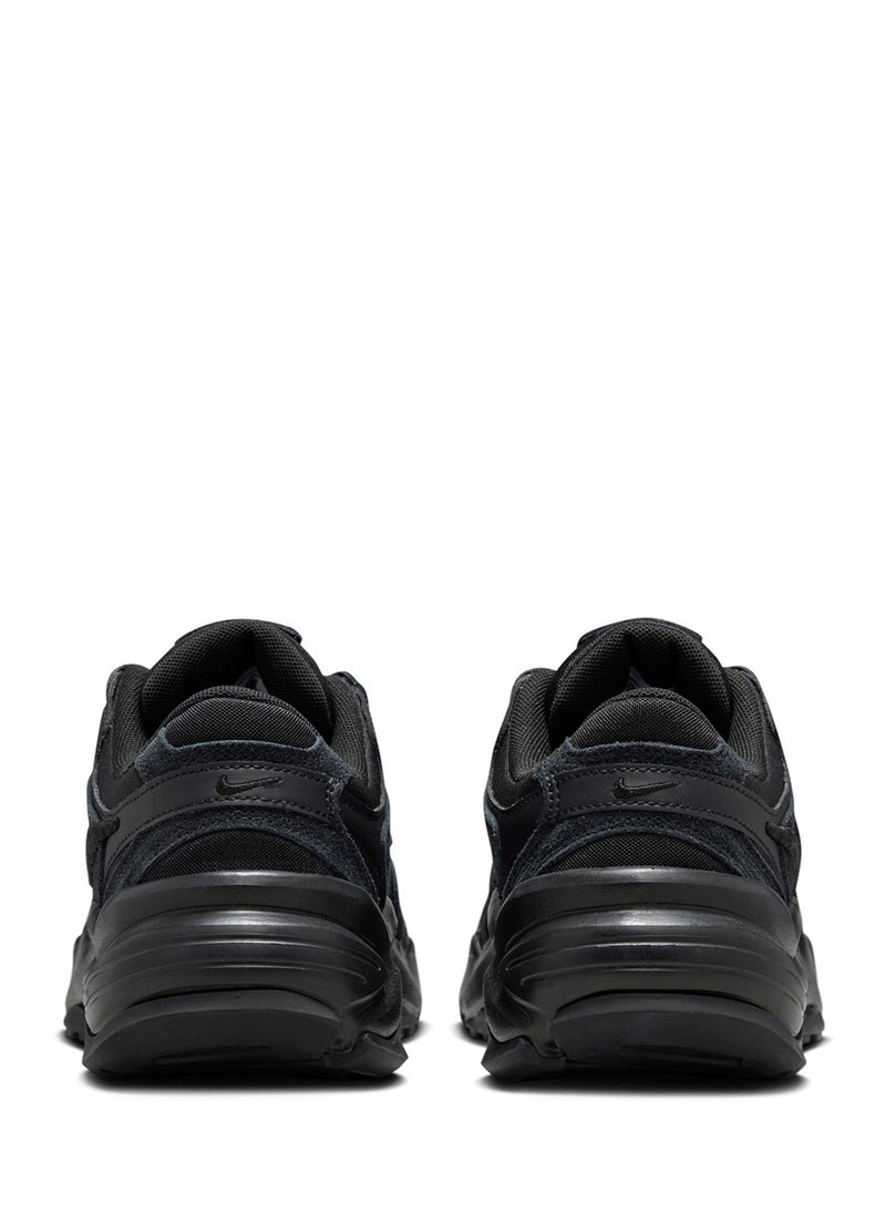 Al8 Sneakers