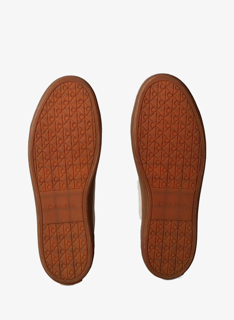 Casual Low Top Sneakers