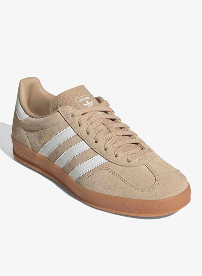 Gazelle Indoor