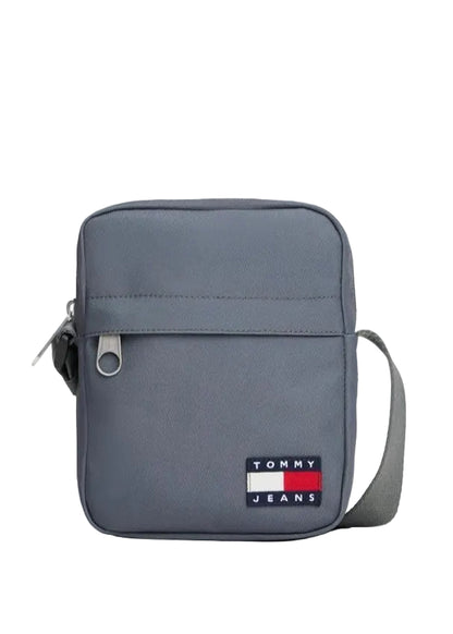 Essential Messenger Bag