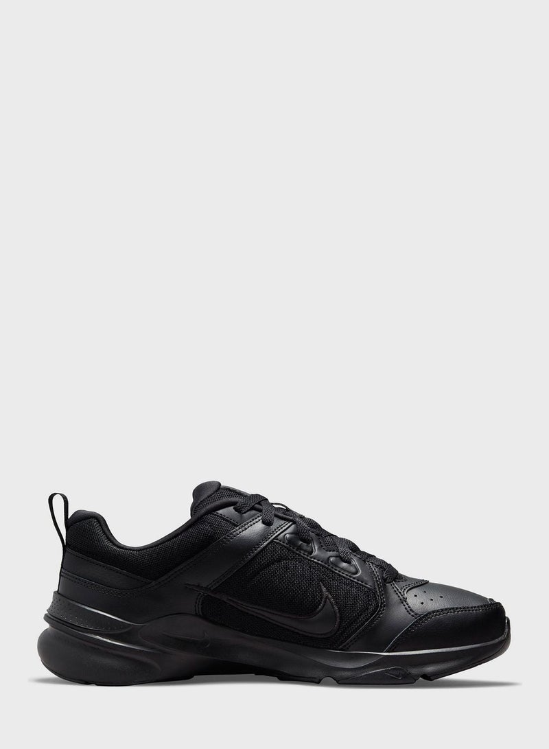 Nike Defyallday Trainers for Men - Black