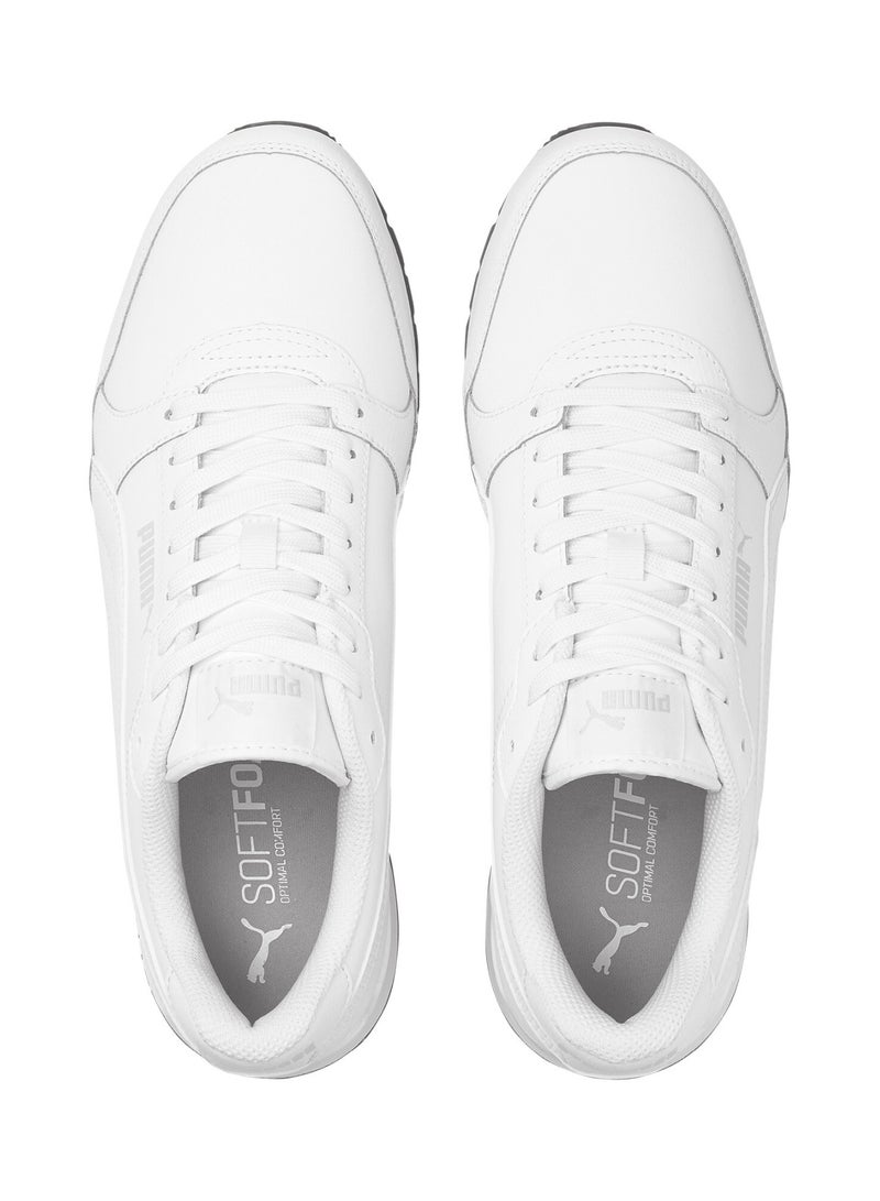 ST Runner v3 L Unisex White Trainers