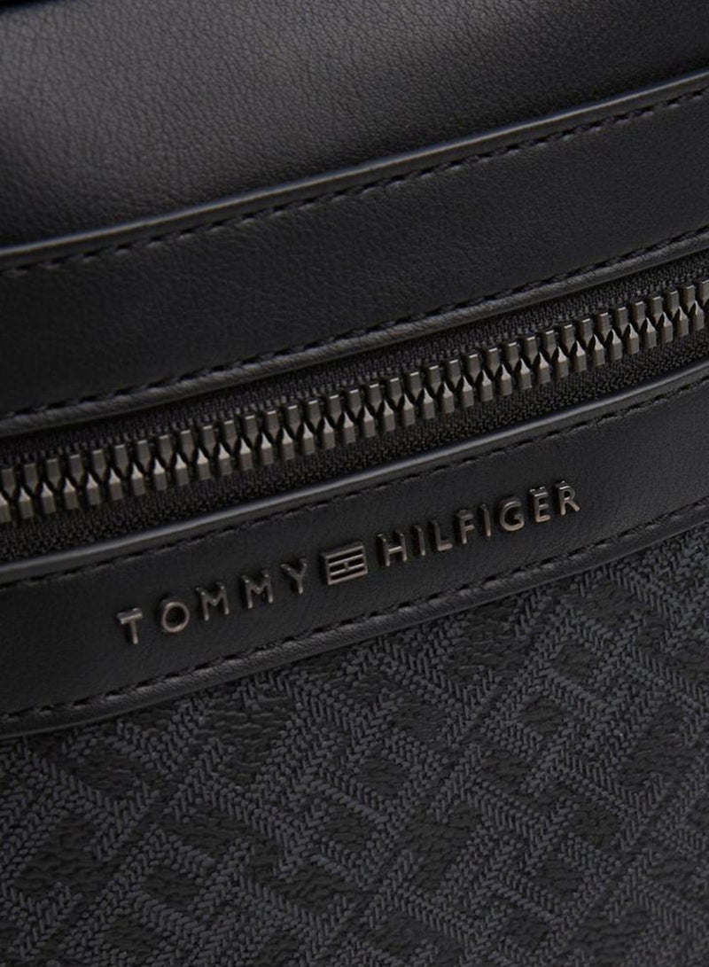 Logo Detailed Messenger Bag