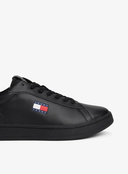 Casual Low Top Sneakers