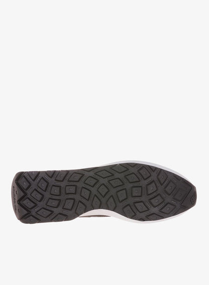 370 Sneakers