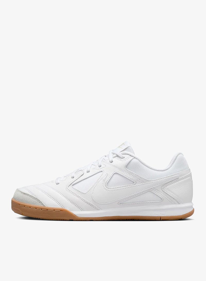 Nike Gato