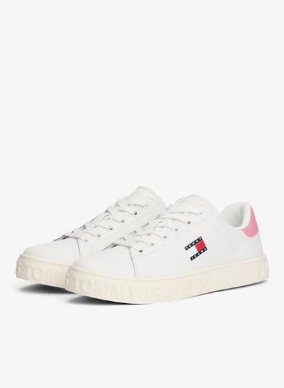 Logo Outsole Sneaker Essential