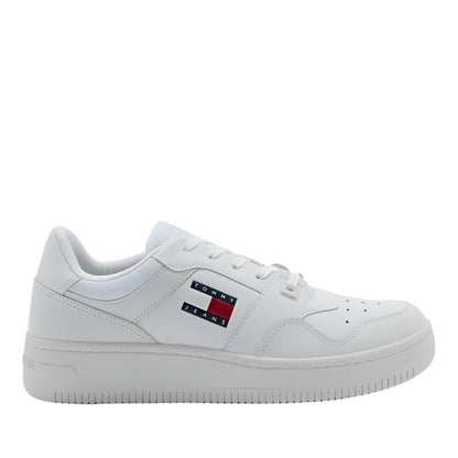 ESSENTIAL RETRO BASKETBALL TRAINERS