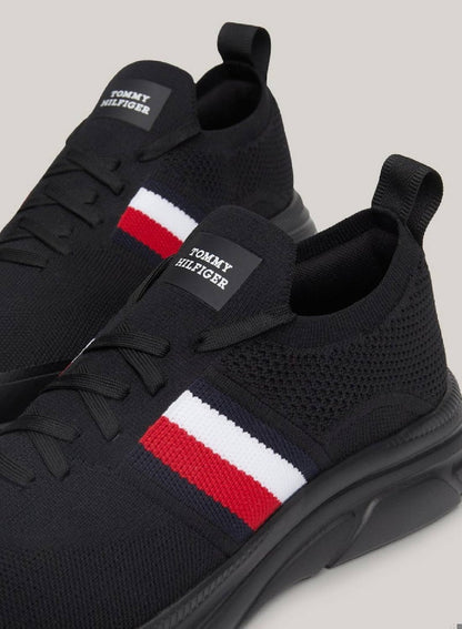 Th Modern Essential Cleat Runner Sneakers