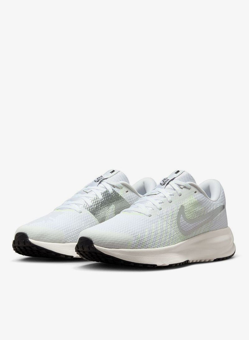 Nike Run Defy