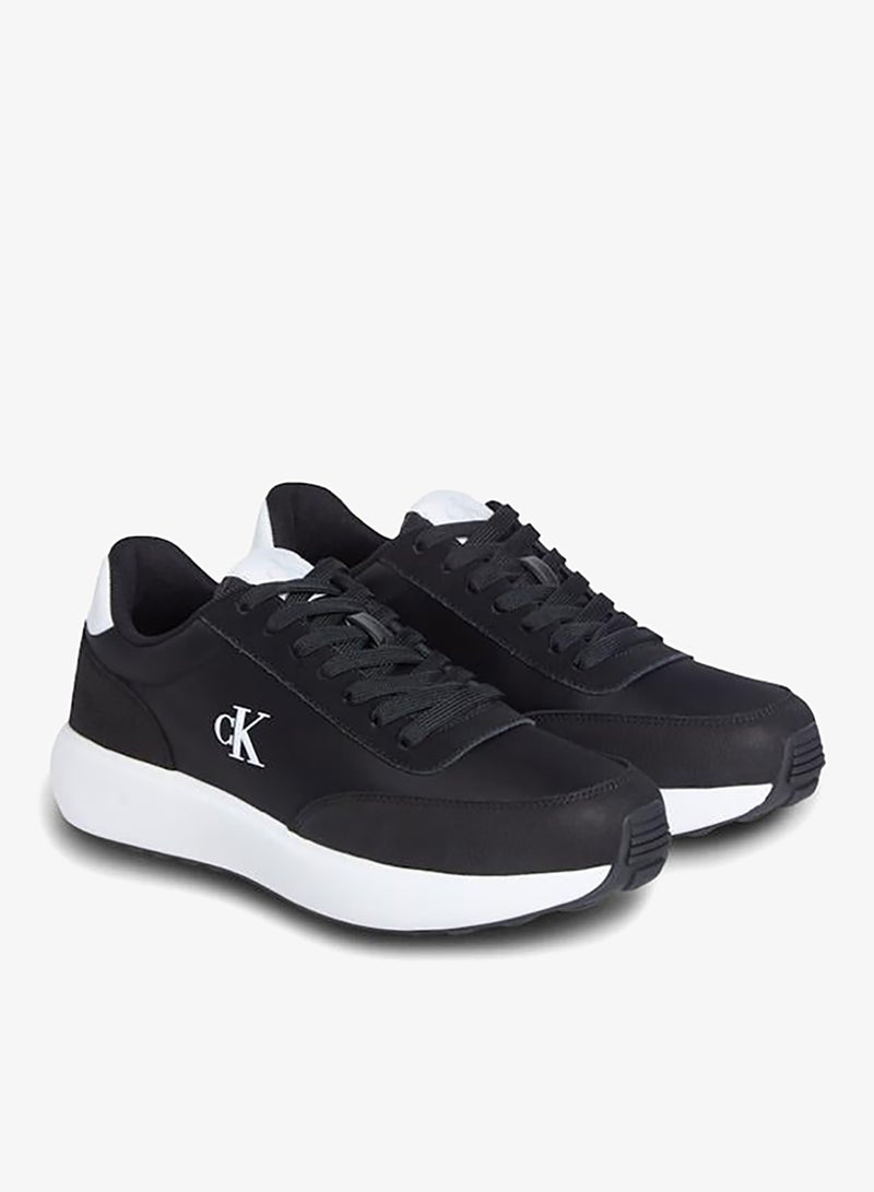 Tallinn  Low Top Sneakers