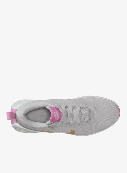 W NIKE PROMINA