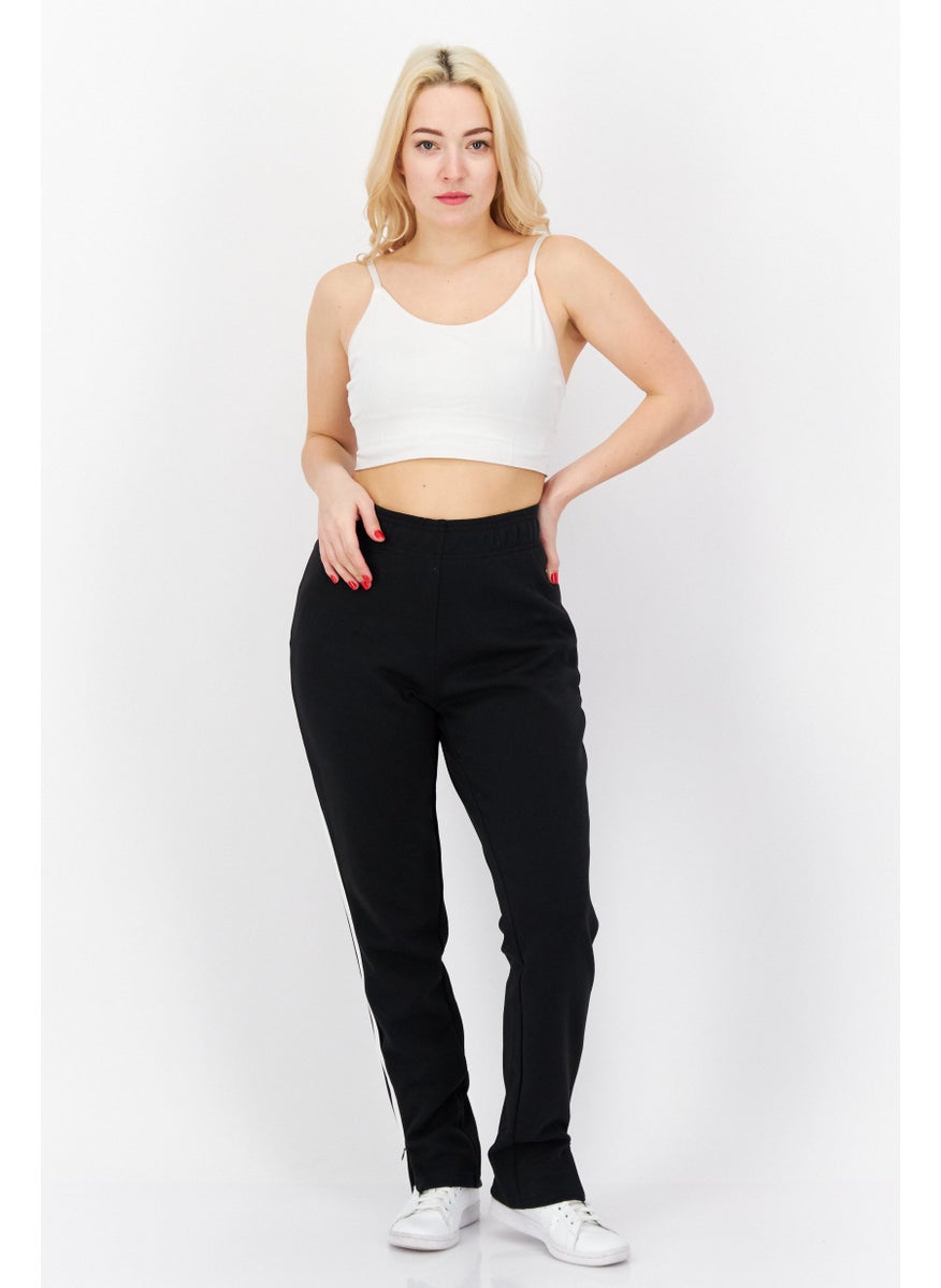 Women Sportswear Fit Training Sweatpants, Black