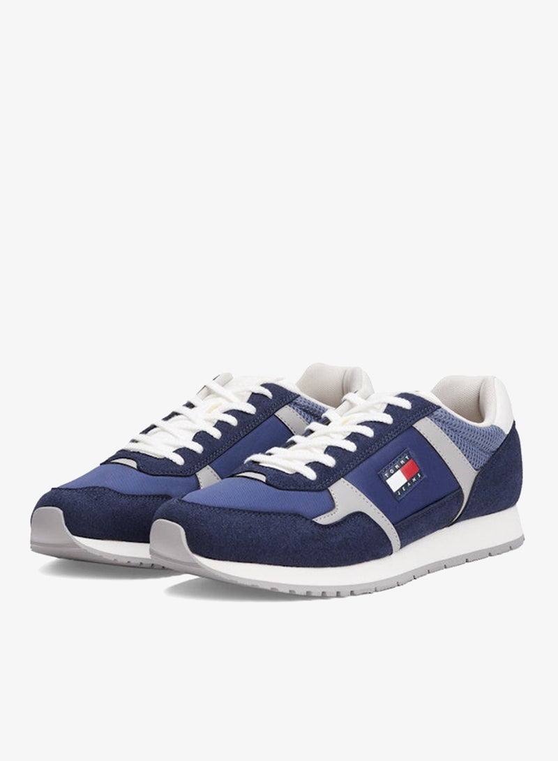 Casual Low Top Sneakers