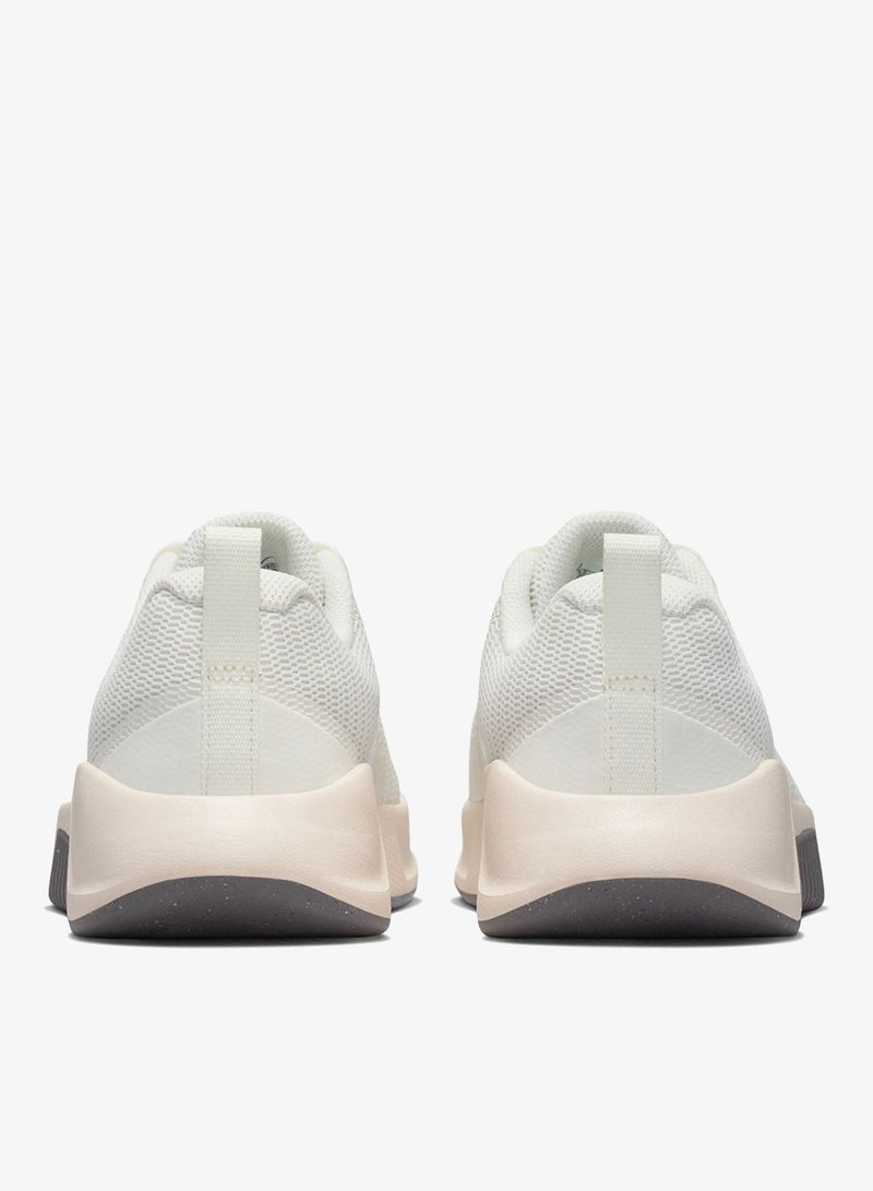 W NIKE MC TRAINER 3