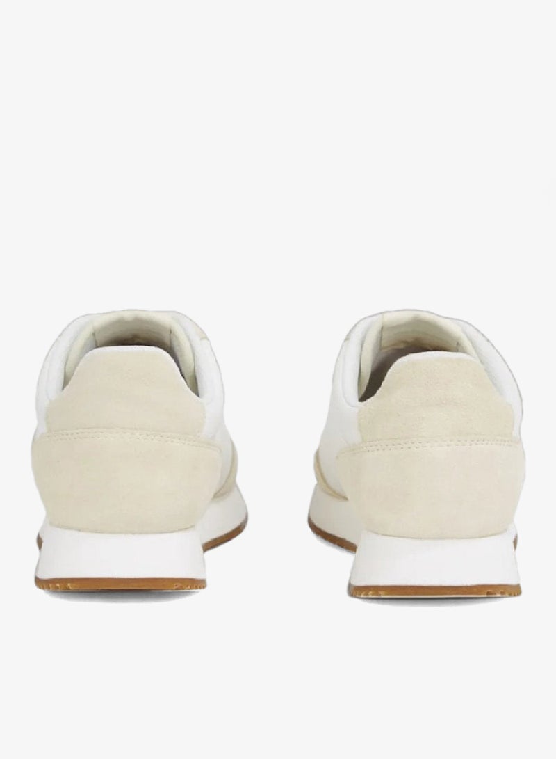 Logo Sneakers