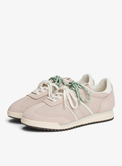 Low Profile Runner