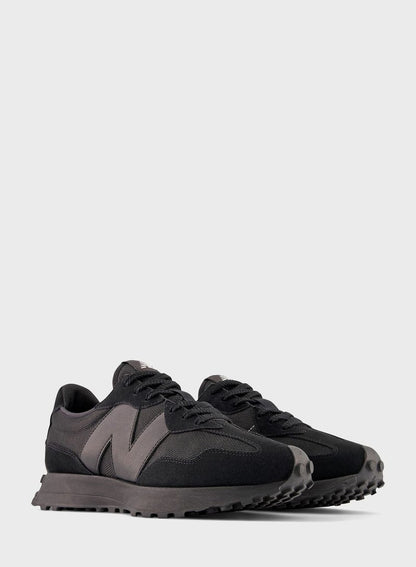 New Balance Black (001) Trainers for Men