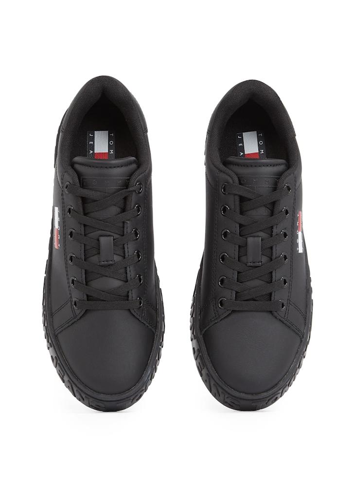 Logo Detail Lace Up Low Top Sneakers