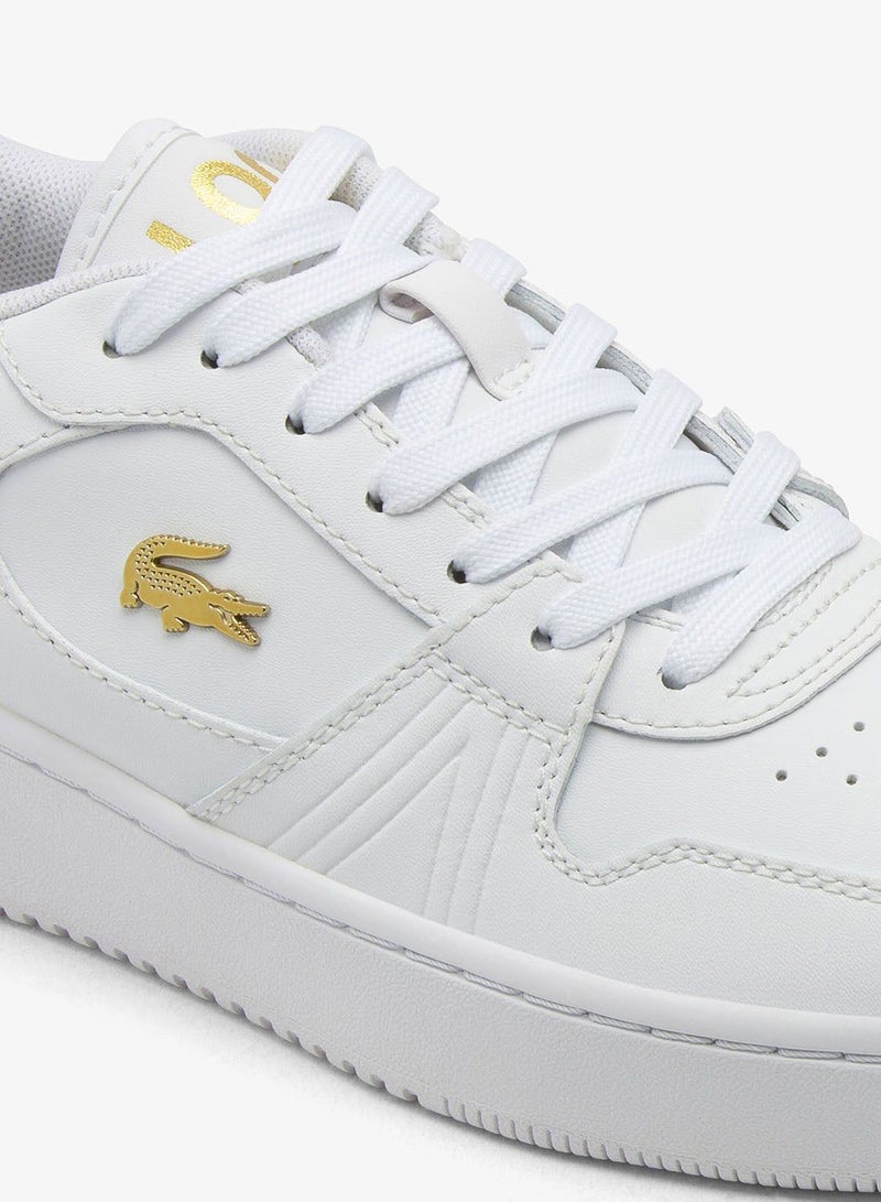 L001 Low Top Court Sneakers