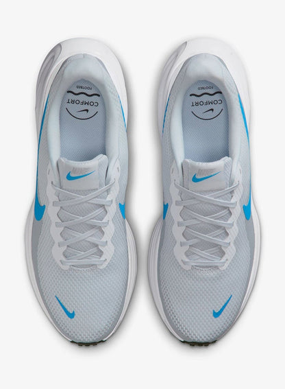 Nike Revolution 8