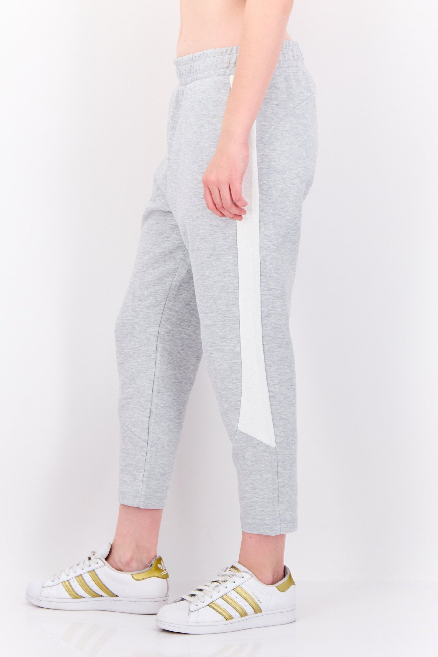 Women Sportswear Fit Outdoor Sweatpants, Grey/White