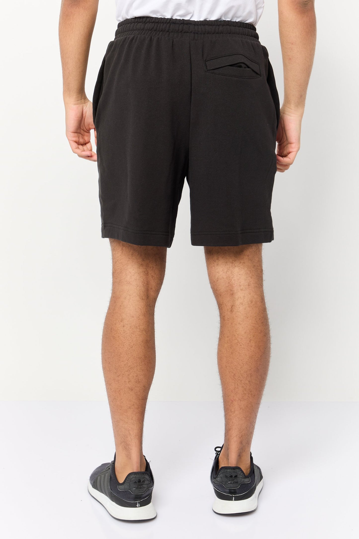 Men Relaxed Fit Outdoor Shorts, Black