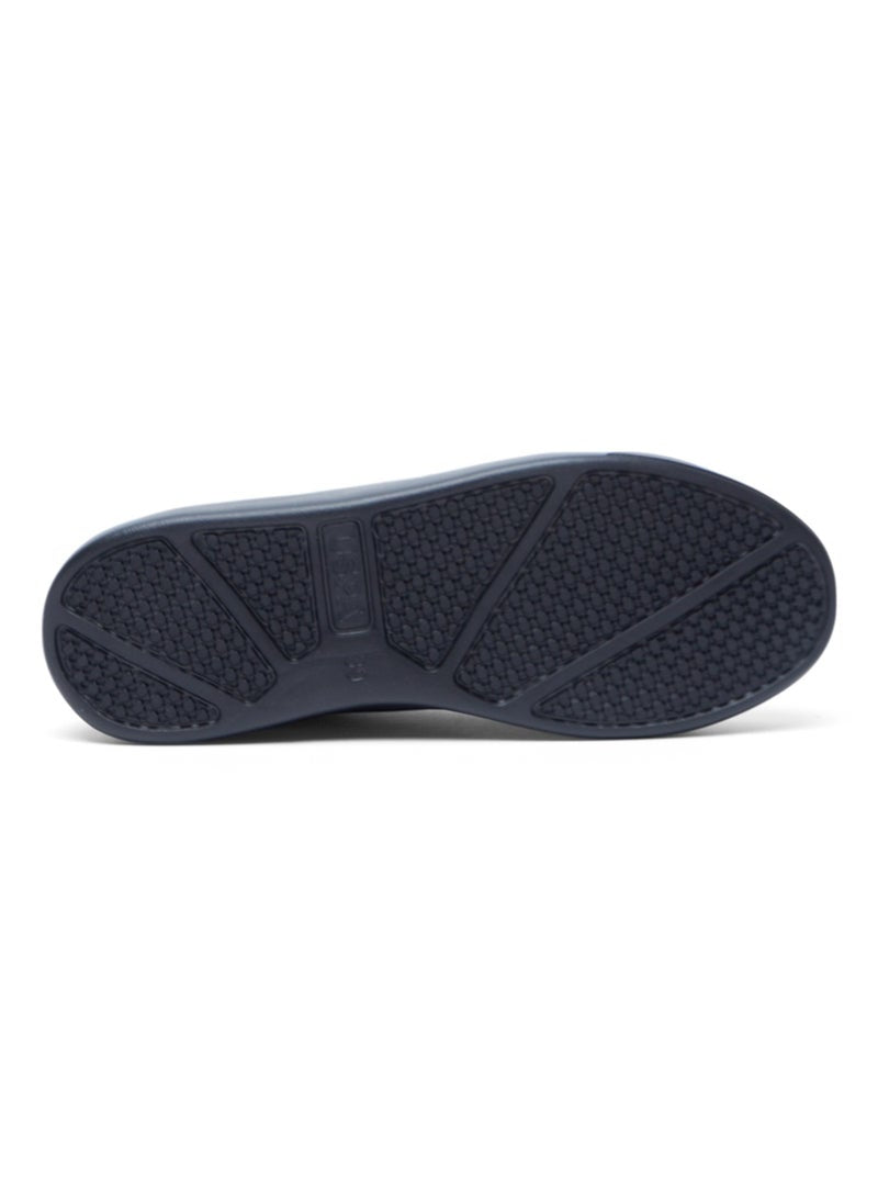 Women's Full Black Low-Top Sneakers - Fashionable Lace-Up Style, Perfect for Everyday Casual Outfits