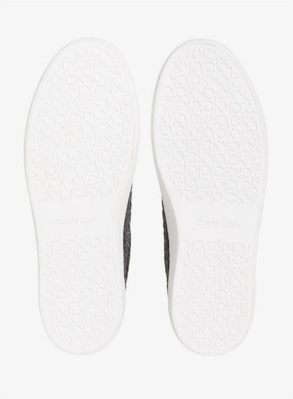 Casual Low Top Sneakers