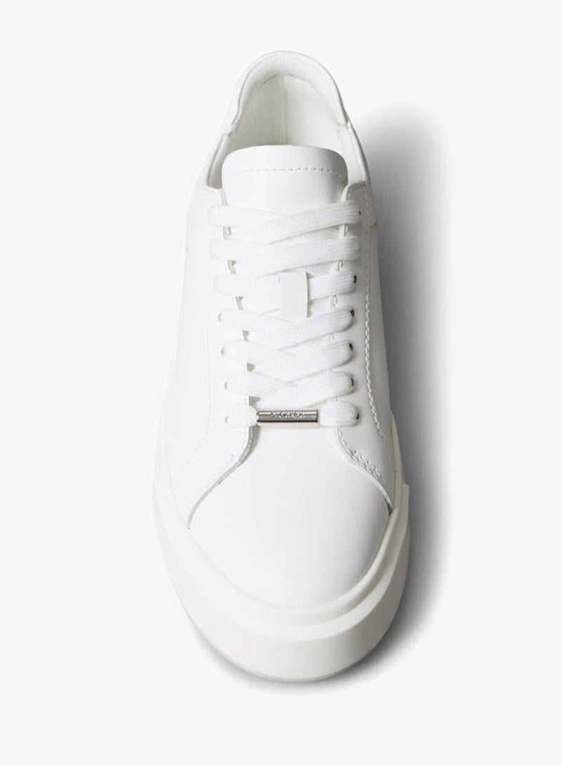 Casual Low Top Sneakers