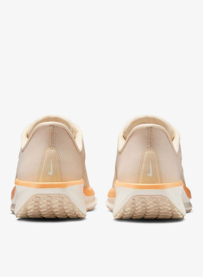 Nike Quest 6