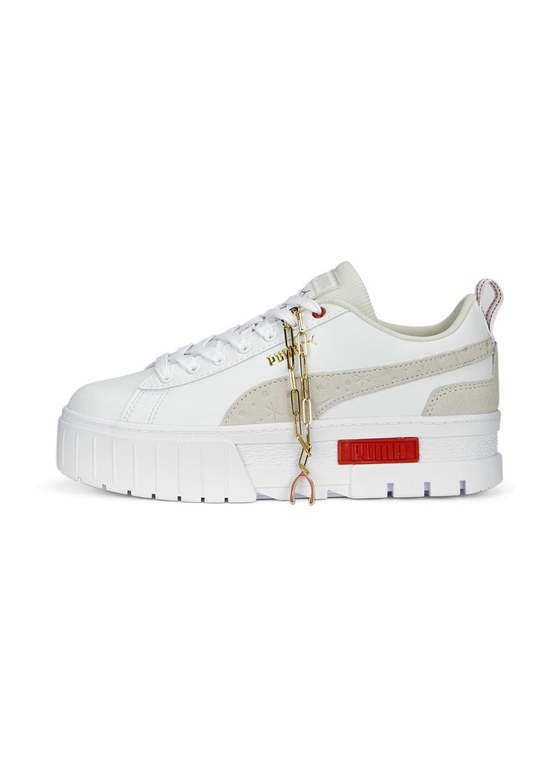 Mayze Lucky Charm Womens White Platform Sneakers