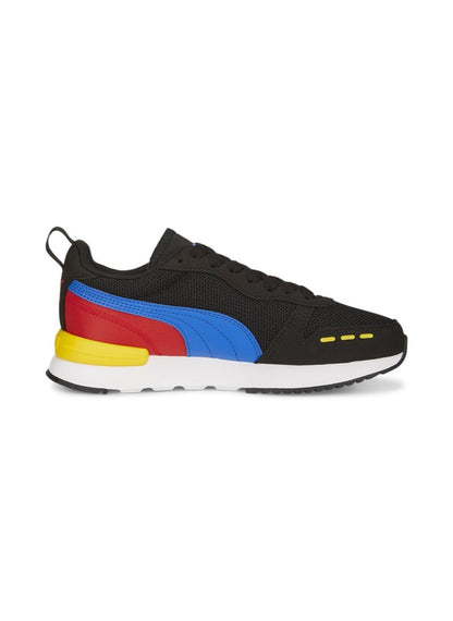 R78 Youth Unisex Black Trainers