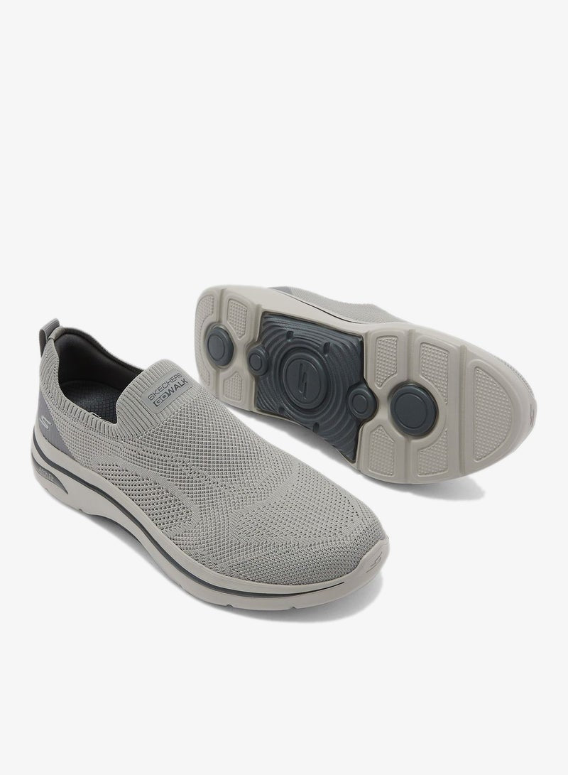 Go Walk Arch Fit 2.0