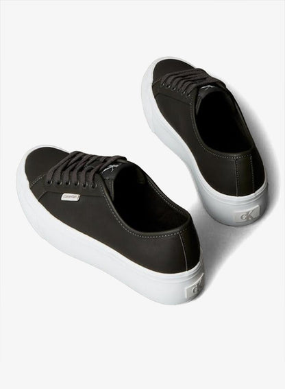 Casual Low Top Sneakers