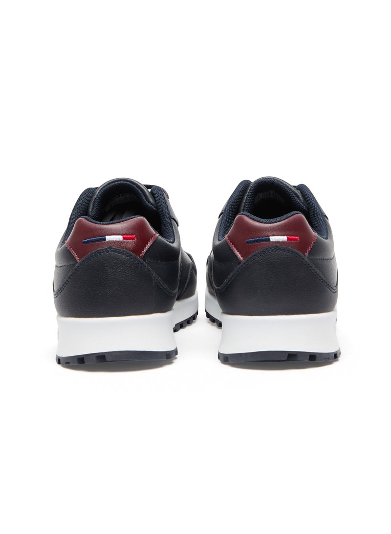 Men's Navy Casual Sneakers - Classic Style with Cushioned Comfort