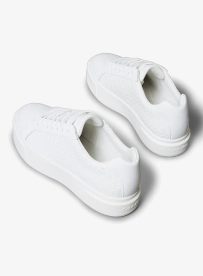 Casual Low Top Sneakers