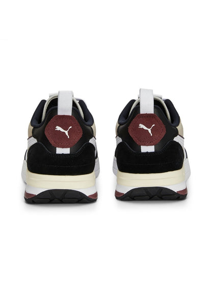 R22 Mens Black Trainers