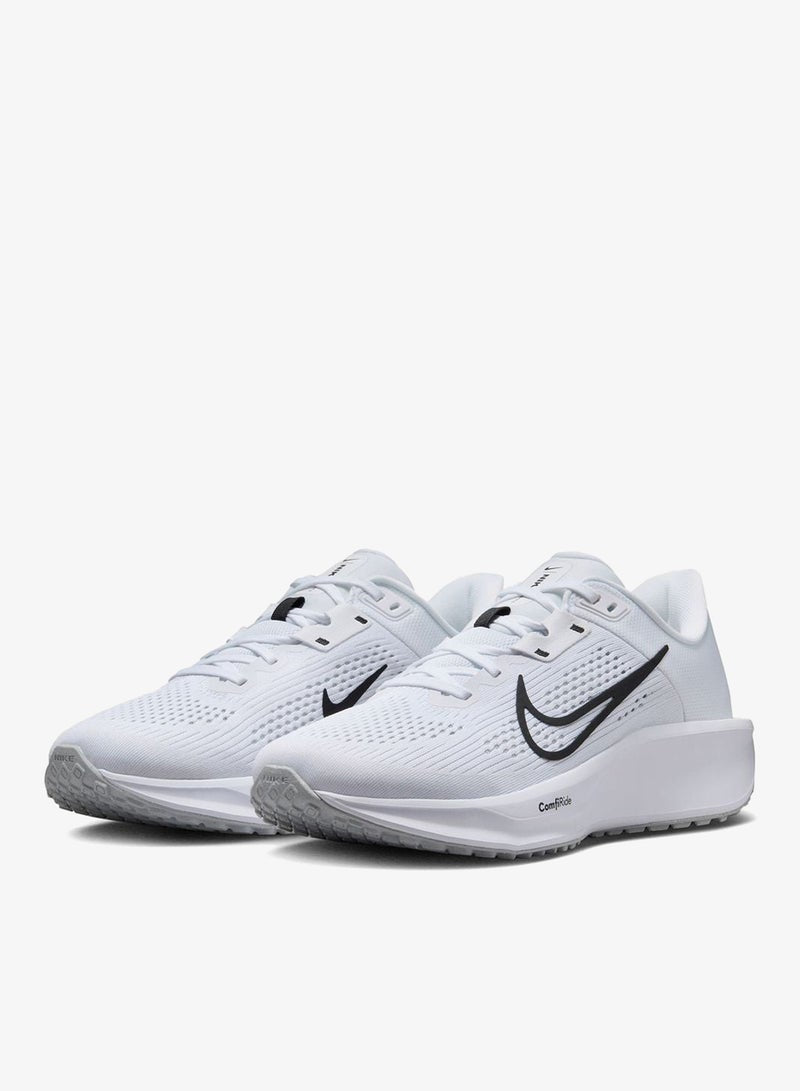 Nike Quest 6