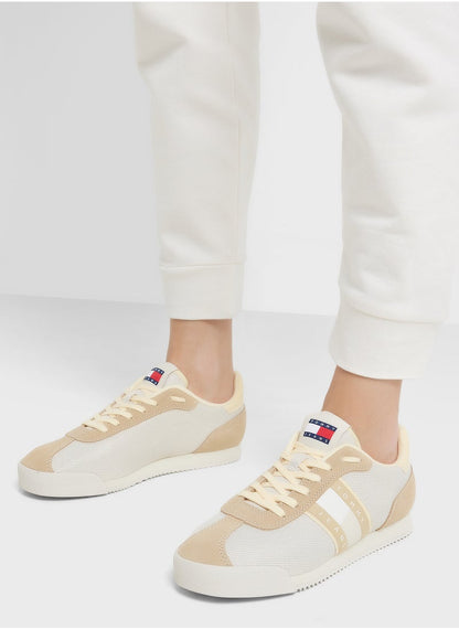 LOW PROFILE RUNNER TRAINERS