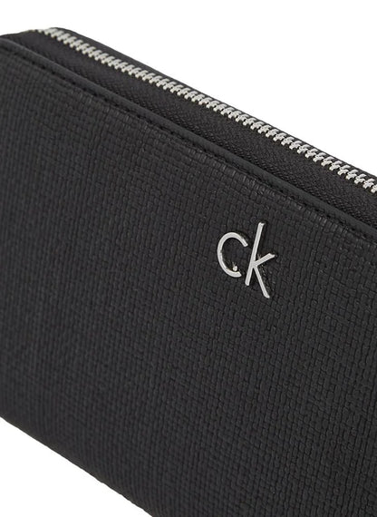 Daily Zip Around Wallet