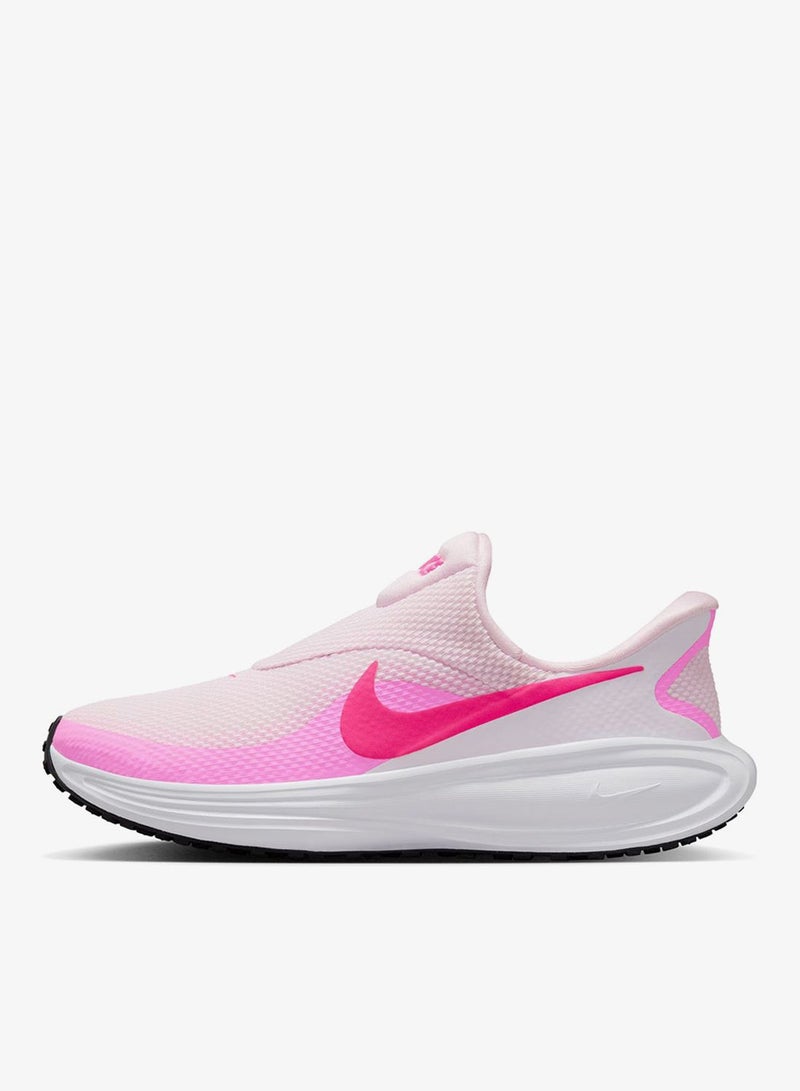 Nike Revolution 8 EasyOn