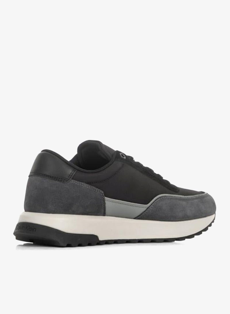 Casual Low Top Retro Sneakers