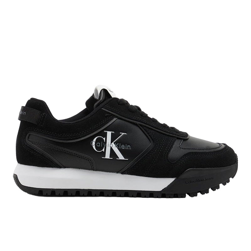 Casual Low Top Sneakers
